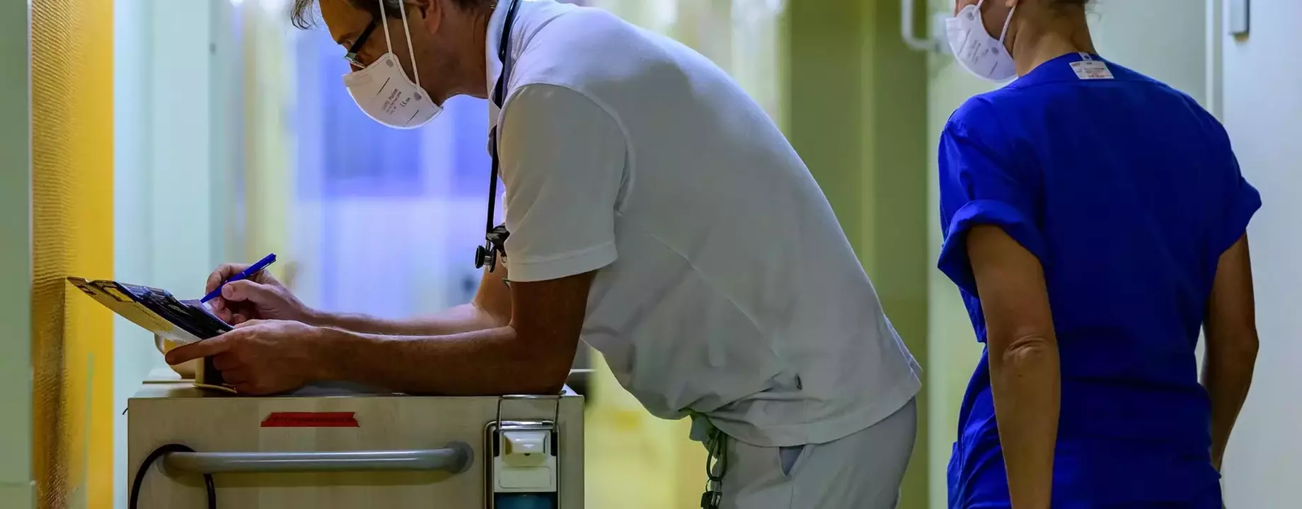 GERMANY HEALTH HOSPITAL EPIDEMIC PEDIATRICS 9 1671 1671080714128 1671080714356 1671080714356