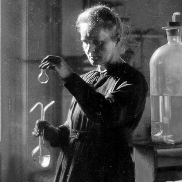 M curie 1925 1 e1576286445537