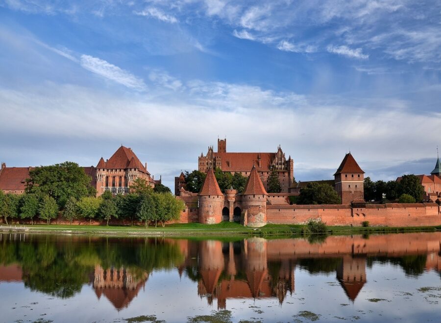 NYTÓKÉP zamek malbork plenhome