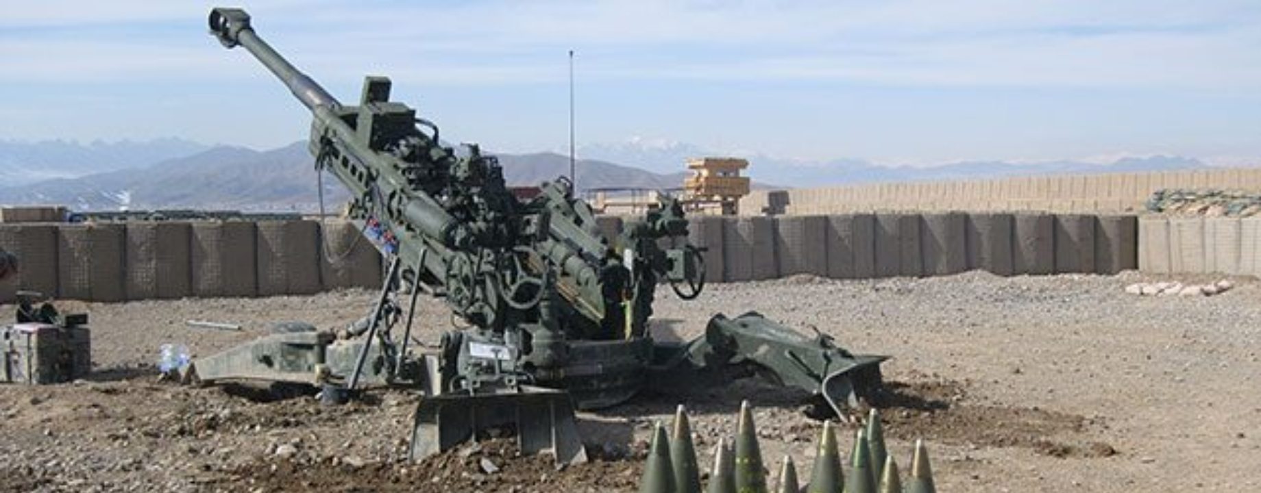 Ukraine expects dozens of T 72 tanks and 155mm M777 towed howitzers 1