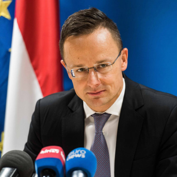 Szijjártó péter