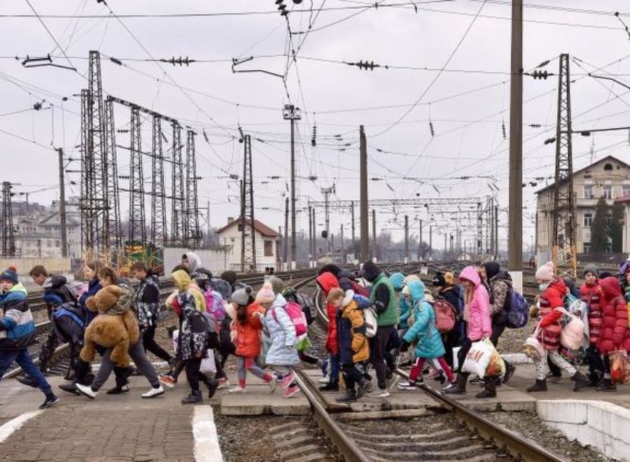 Gyerekek millioit taszitja nyomorba az ukran haboru lgc