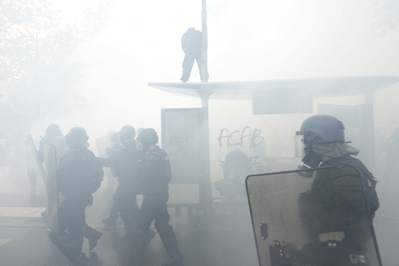 20230501macron emmanuel parizs 2023 majus1