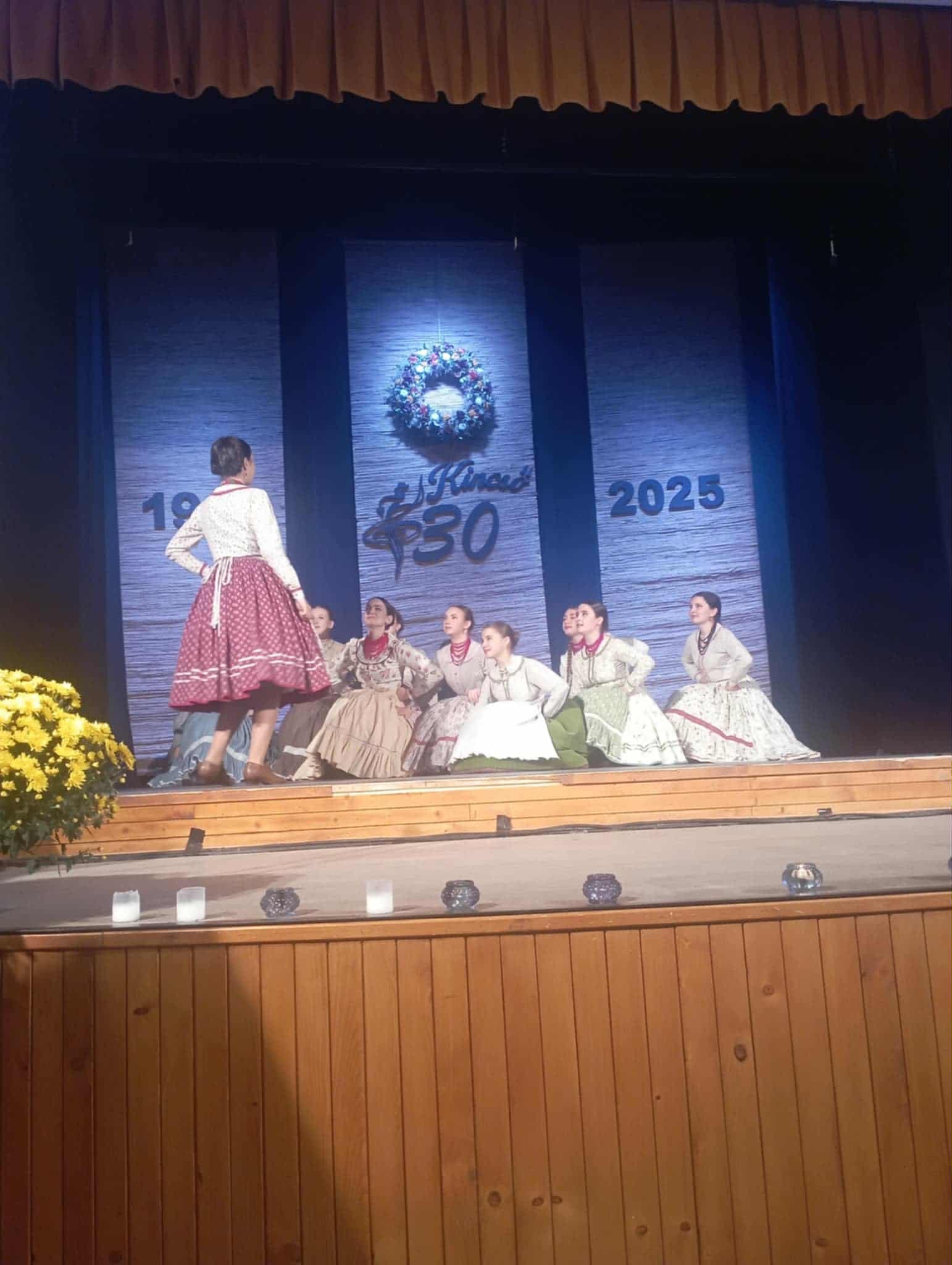 25bb8ef4 a2d6 42f3 aaaf de23dcdc0ac4