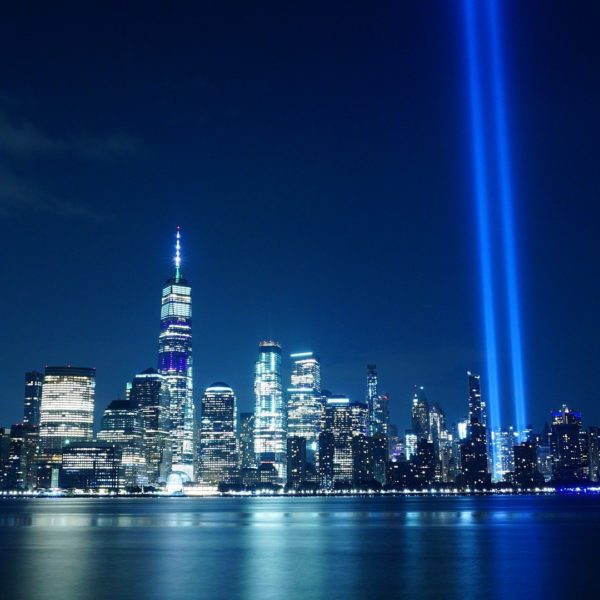9 11 fények