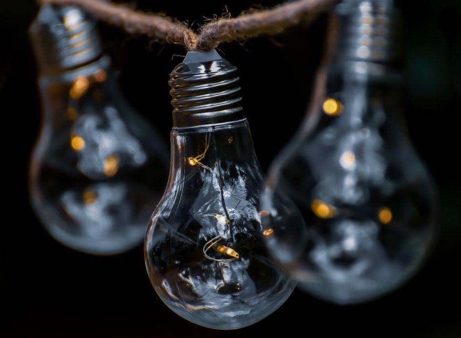 Lightbulb gf83cb6861 1920