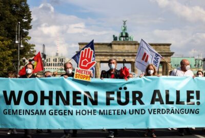 Lakhatás berlin reuters