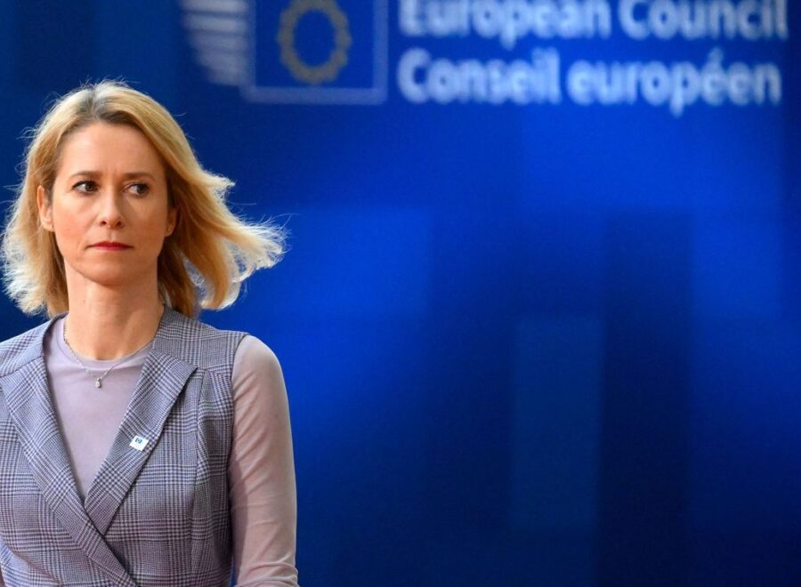 81593d9492154f1490881c74885fc4bd