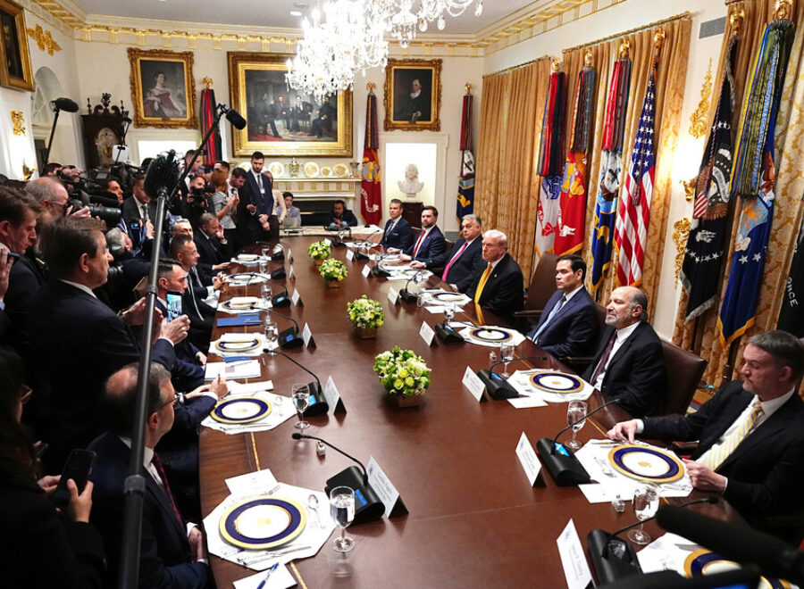 Sajtó amerikai magyar