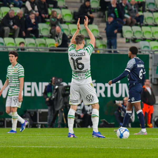 A89fddf9 33e6 48de a4c0 941863646c3c