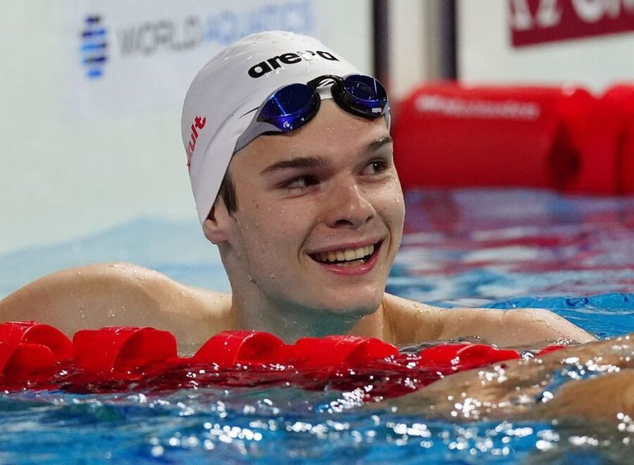 1816fed3fb4644e6bcf0880860e2f112