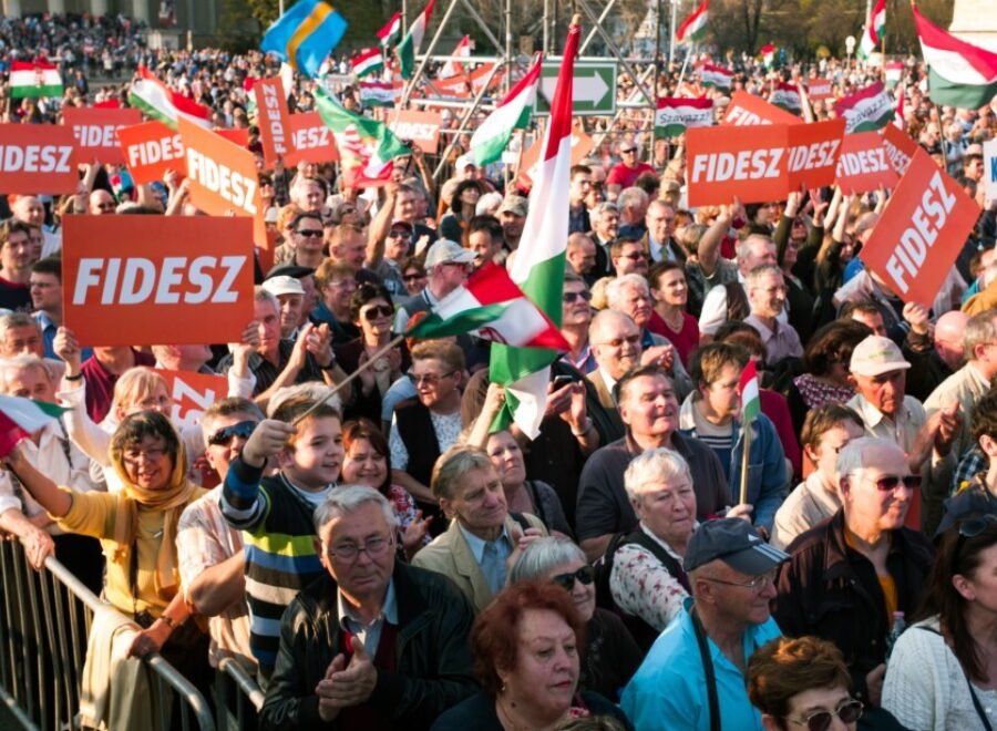 Csak a fidesz