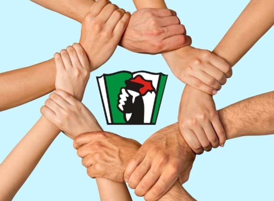 Grupo personas apilando manos juntas 488220 11513