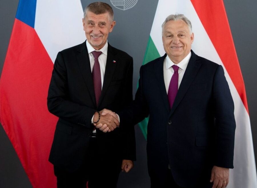 Orban es babis