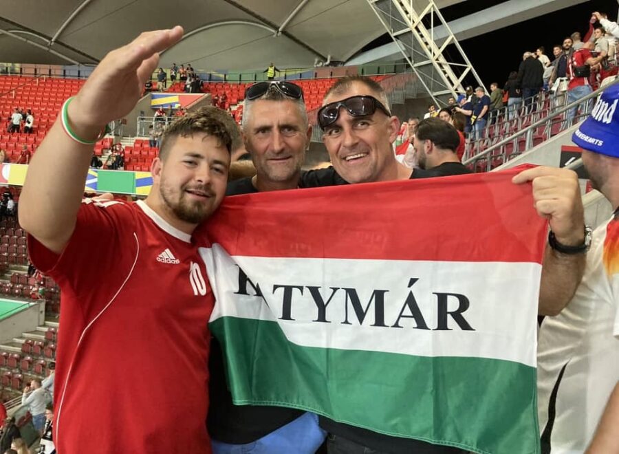 Stadionban németben