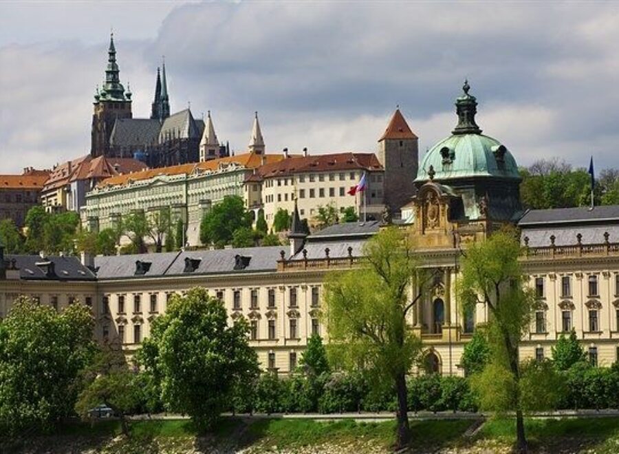 01 29 parlament