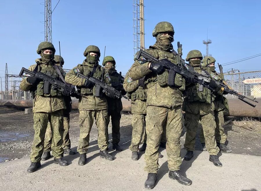 Russian soldiers 816f462ecbd345378b6d3d1d3ab1fc88