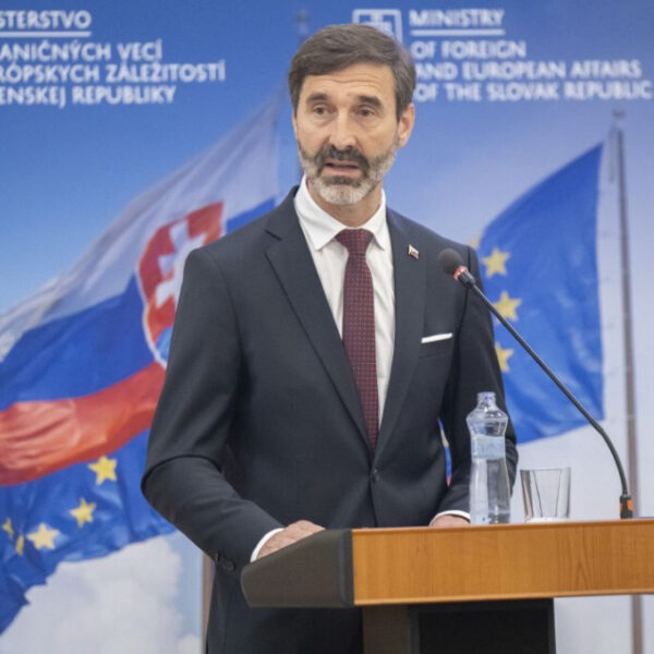 4 e804a035177a06883b71aab94462e7f8e47001bf