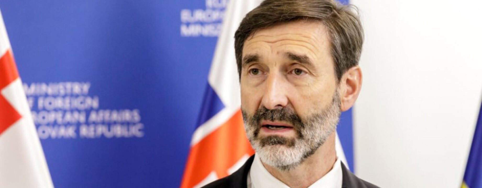 4 15c38b43fe21d0c7dc5da28bc9bddbd131905115