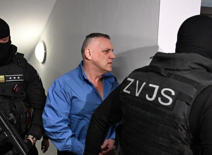 Mikulas cernak clanok W