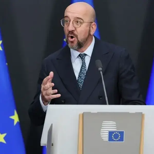 52d8234cc1aa4cf2ab195d644d1416a8