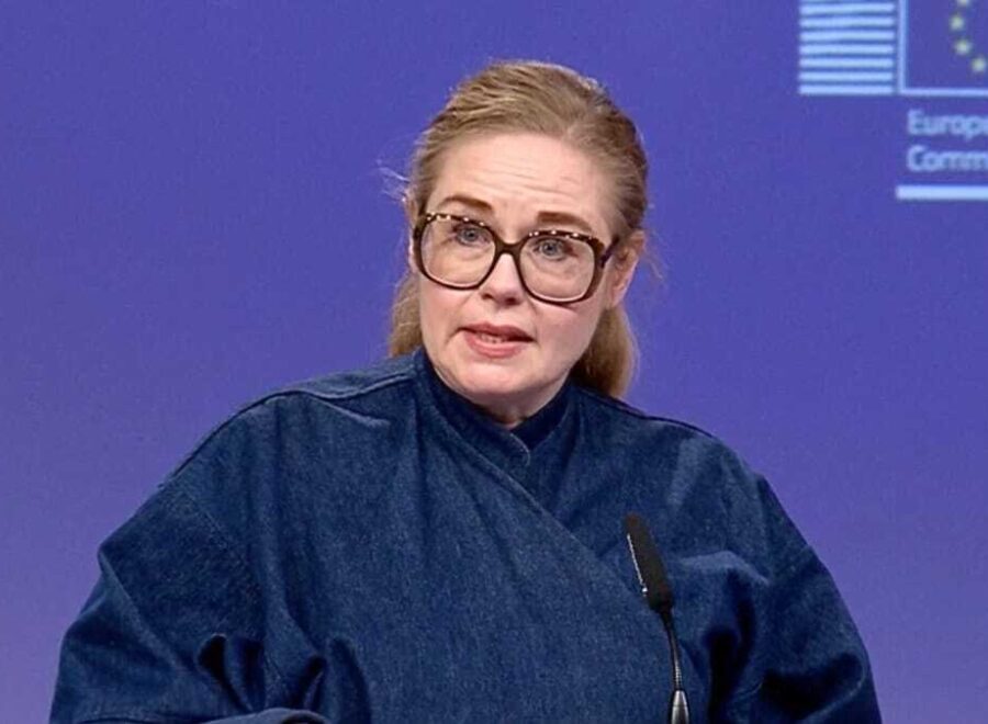 990a848f8f3e33210195d64d3ffc574d anna kaisa itkonen 69380e3ddd84f