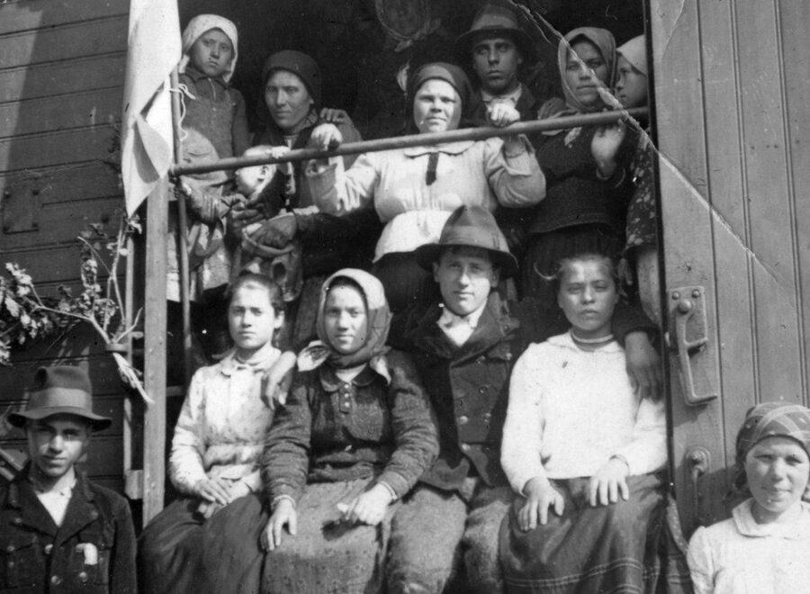 1769807755 Z Am P0 MXQN md