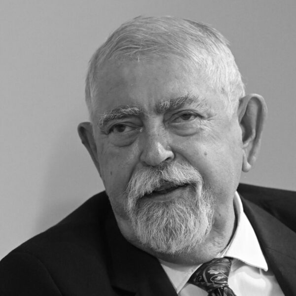 Kaslermiklos feketefeher 773686