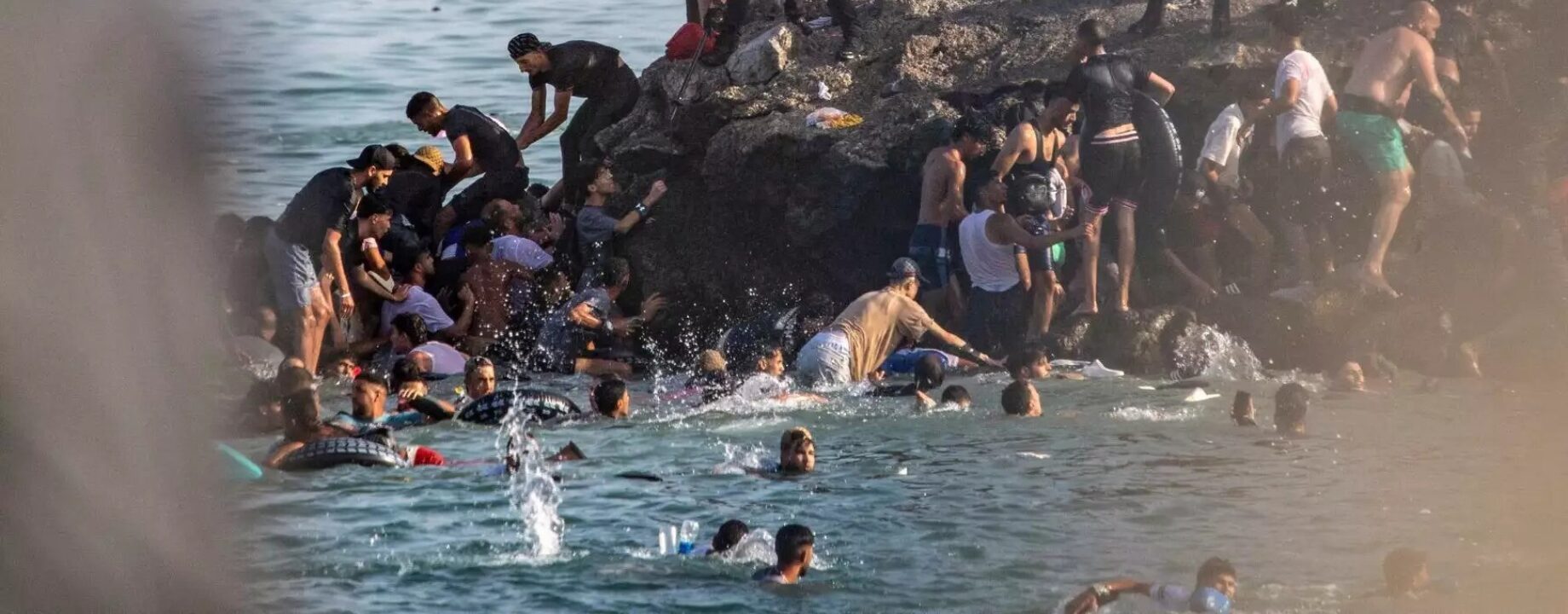 Ceuta illegalis bevandorlas jpg ezgif com webp to jpg converter