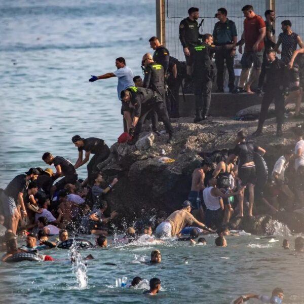 Ceuta illegalis bevandorlas jpg ezgif com webp to jpg converter
