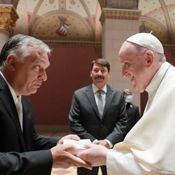 Orbán ferenc papa profimedia 2