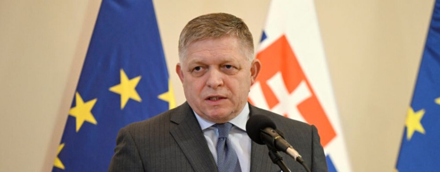 4 f27ae055e71a0b5f01ed3cadad3a6460cc5dfb51