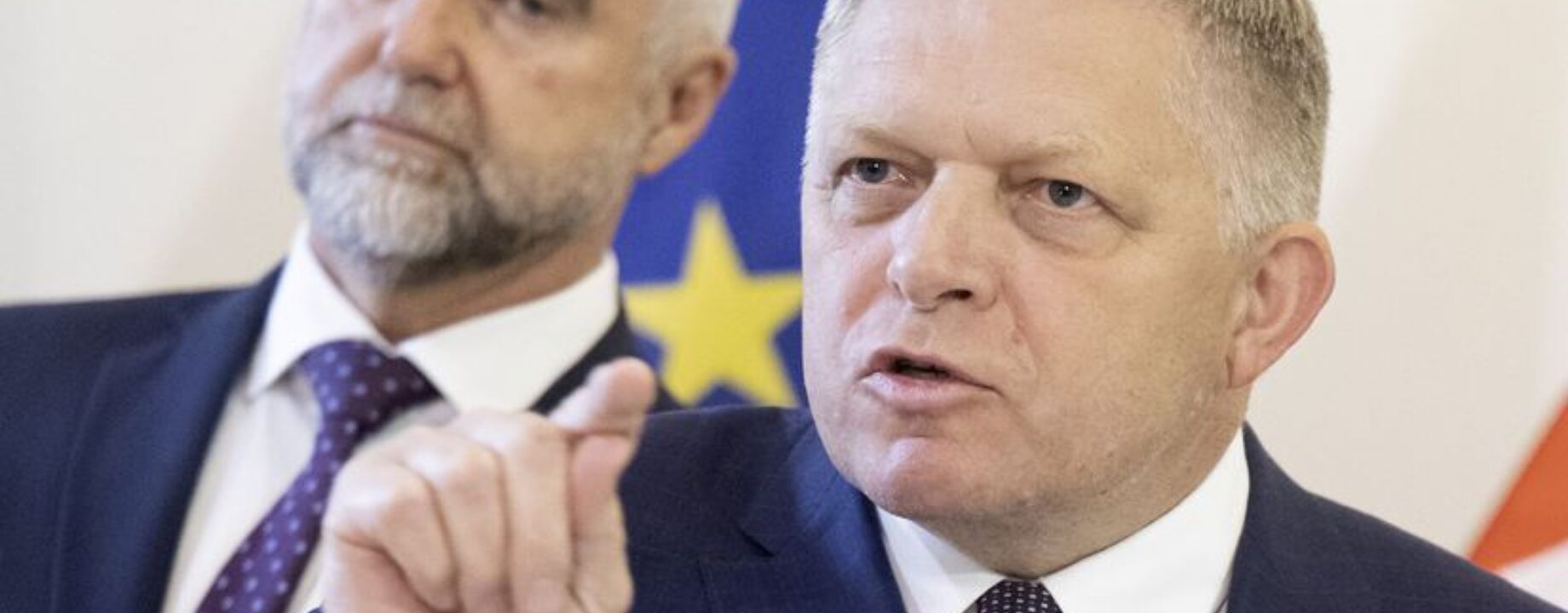 Tibor gaspar robert fico clanok W