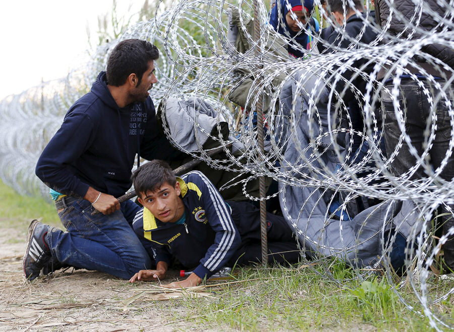 Migrants hungary eu fence