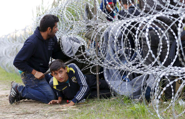 Migrants hungary eu fence