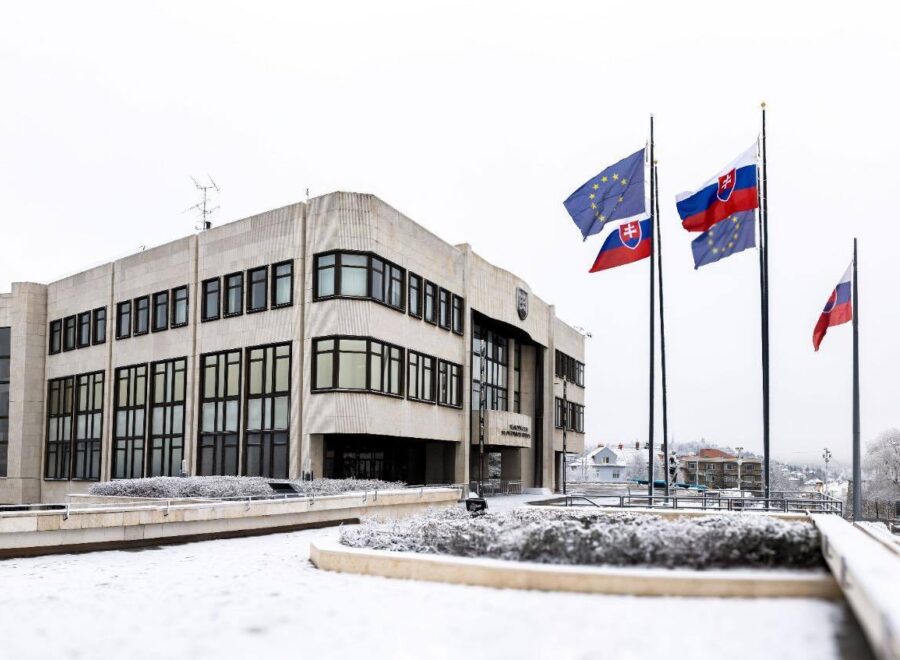 590884321 1325097642991985 1797401978698308621 n