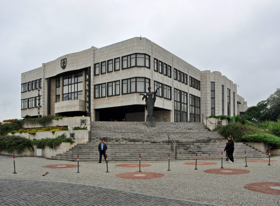 Bratislava Narodna Rada R01