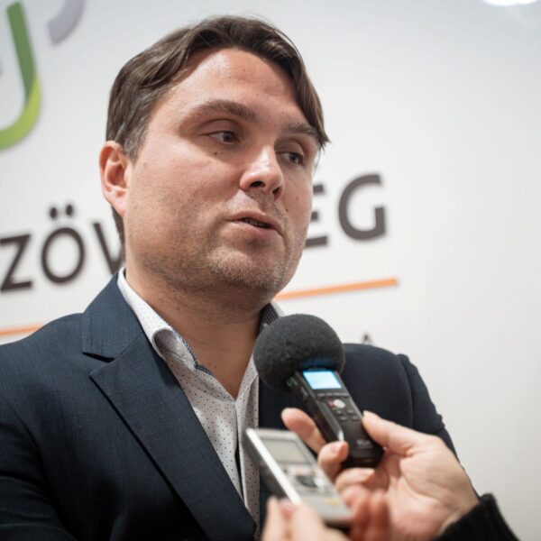 Gubik Laszlo a Magyar Szovetseg elnoke Foto Felvidek ma archiv scaled