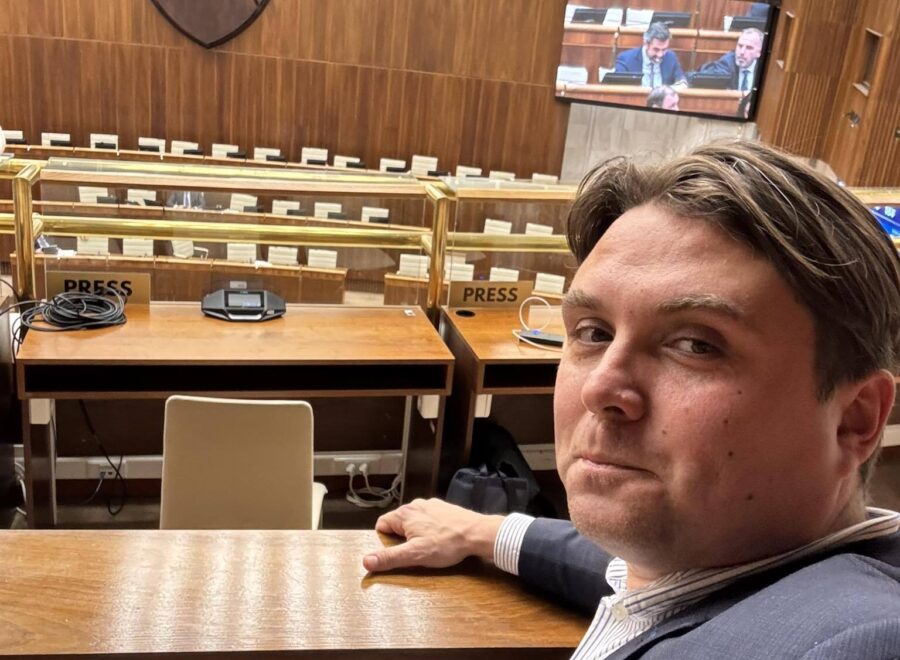 Gubik a parlamentben