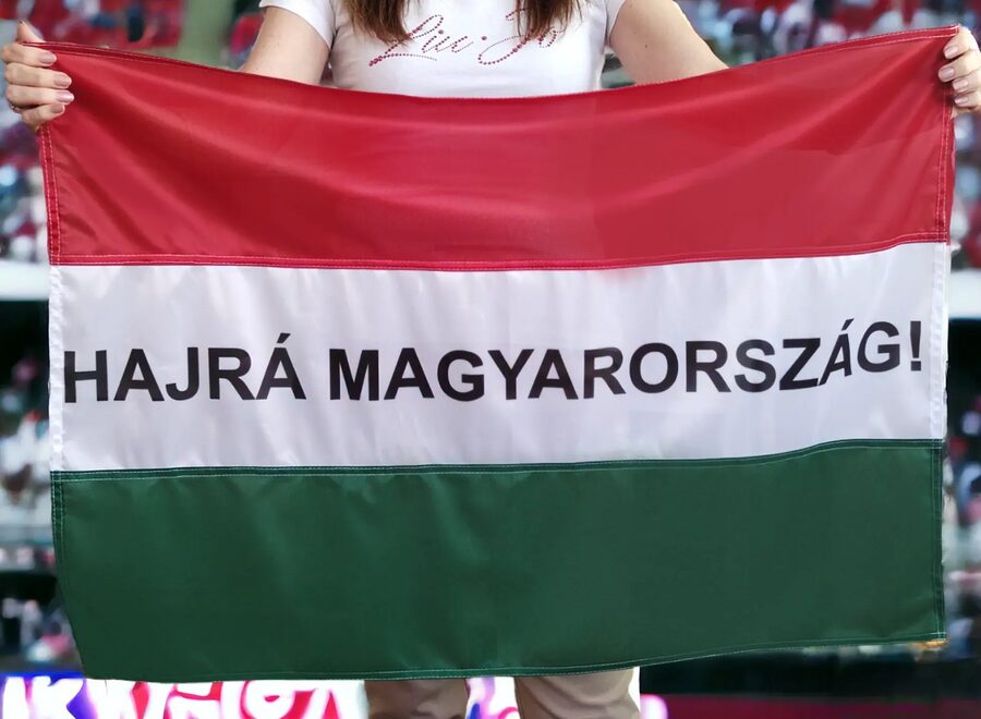 Hajramagyarorszag90x60foci