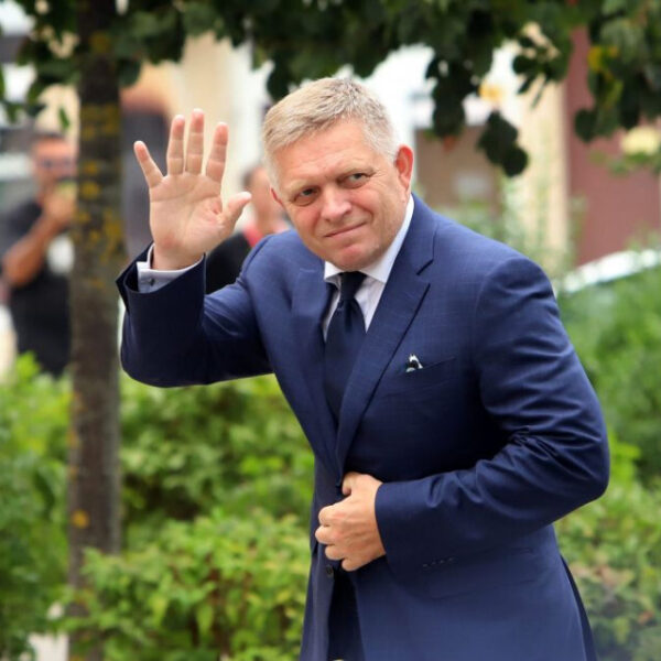 4 aa8df4da41d041fa8d26bcc1ca3a9f0e9cbfcb85 2