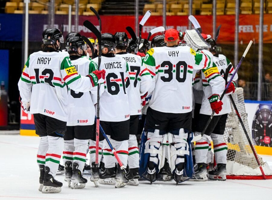 A17911eecf9c4348a27415e08406c00b