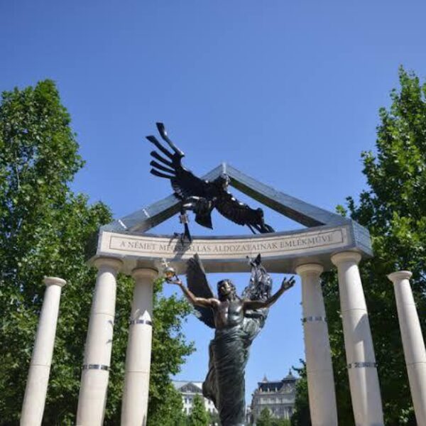 Images 16