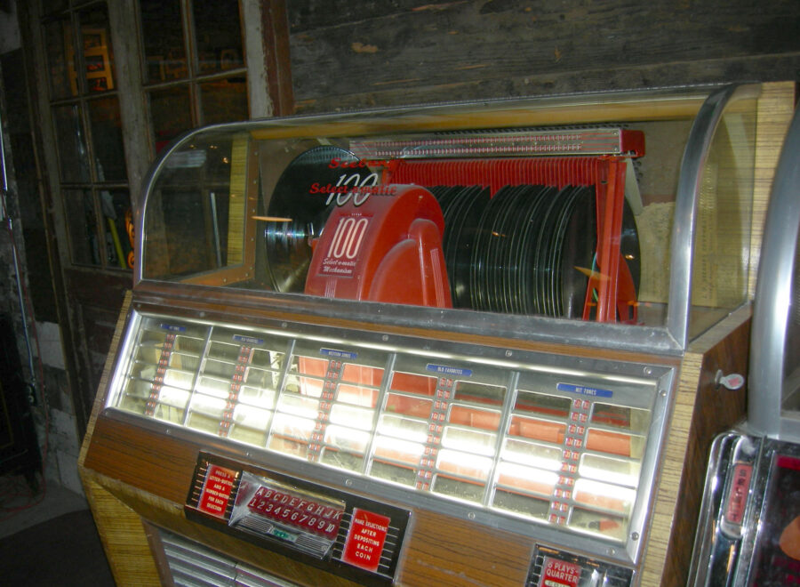 Seeburg select o matic jukebox detail 01a