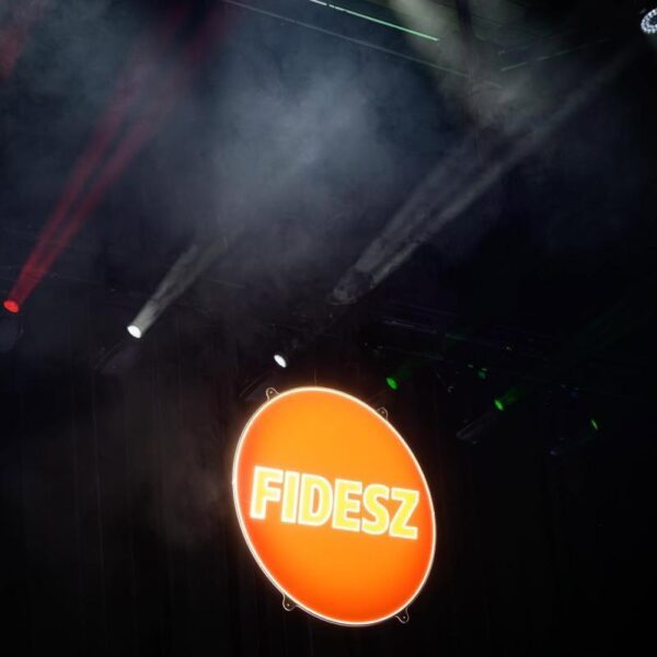 Fidesz 1785768222