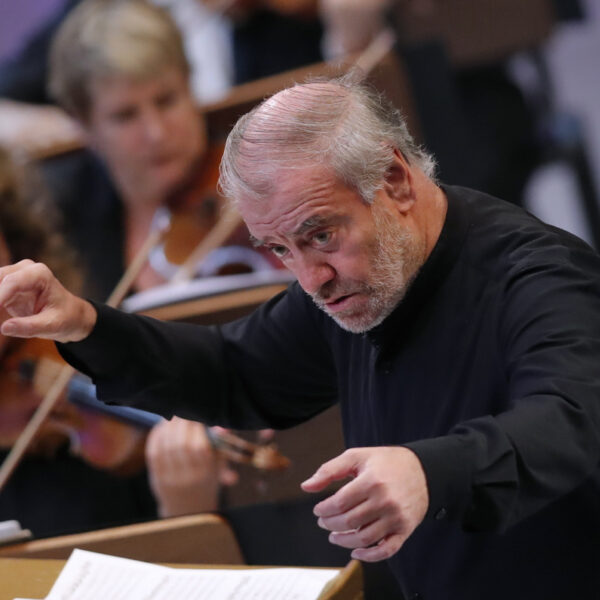 42033434 b1c23e37fd0a64db3e81621d96550aca wm