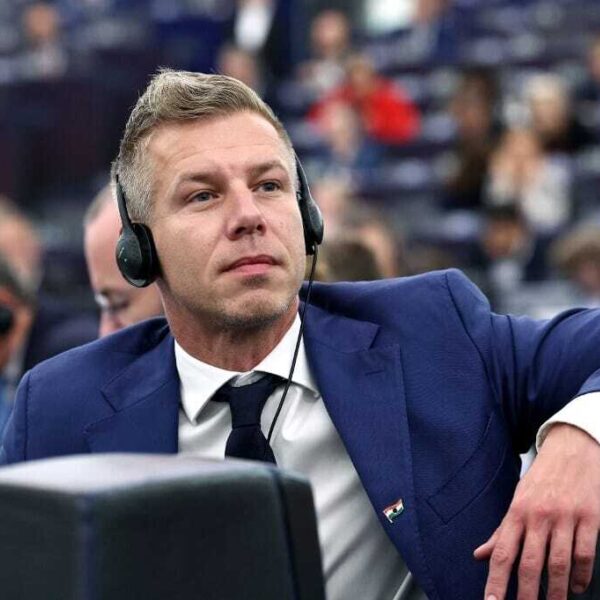 313738ae 297d 4bba 9efd 33520428481e