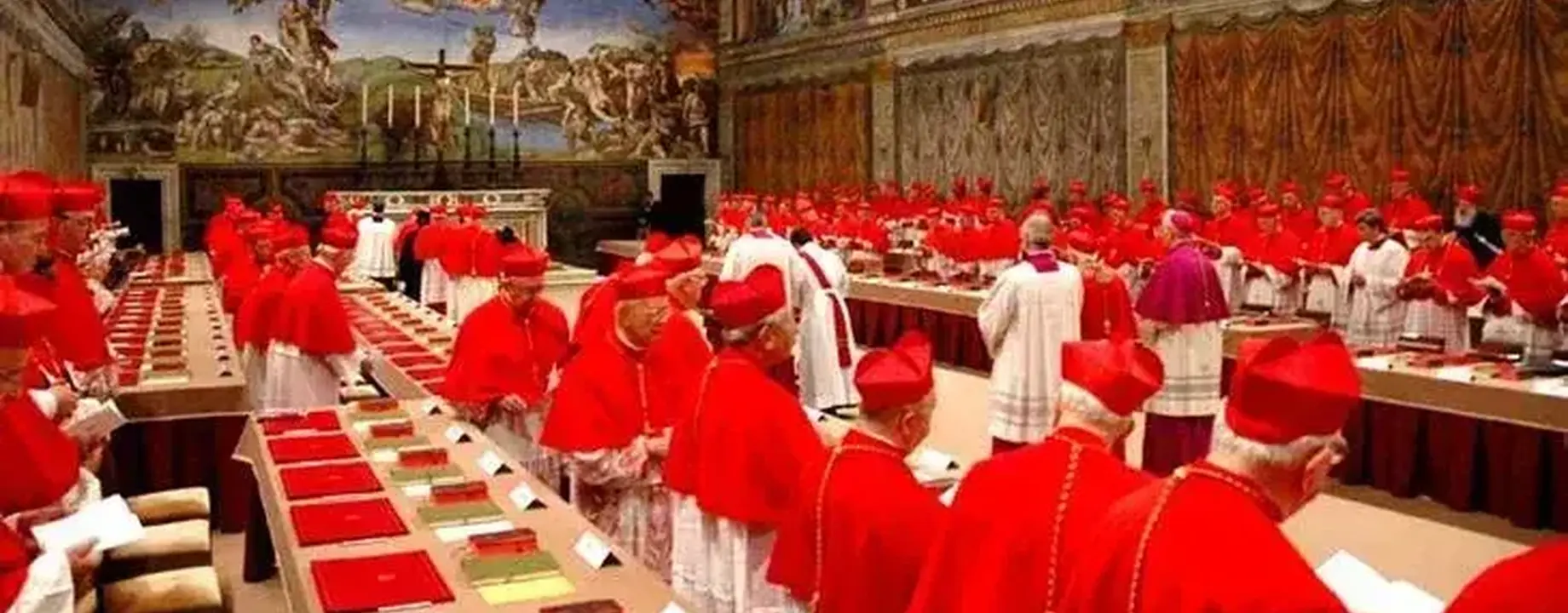 Conclave sistine chapel b16e62984c