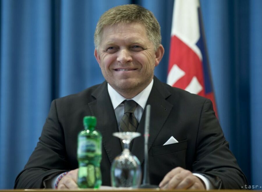 4 8f04f1006c81bd4487ea70fb37d64b18a3bad4be