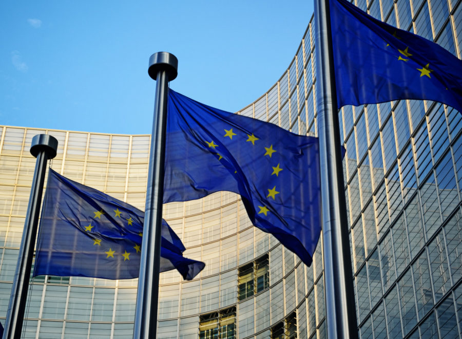 Eu